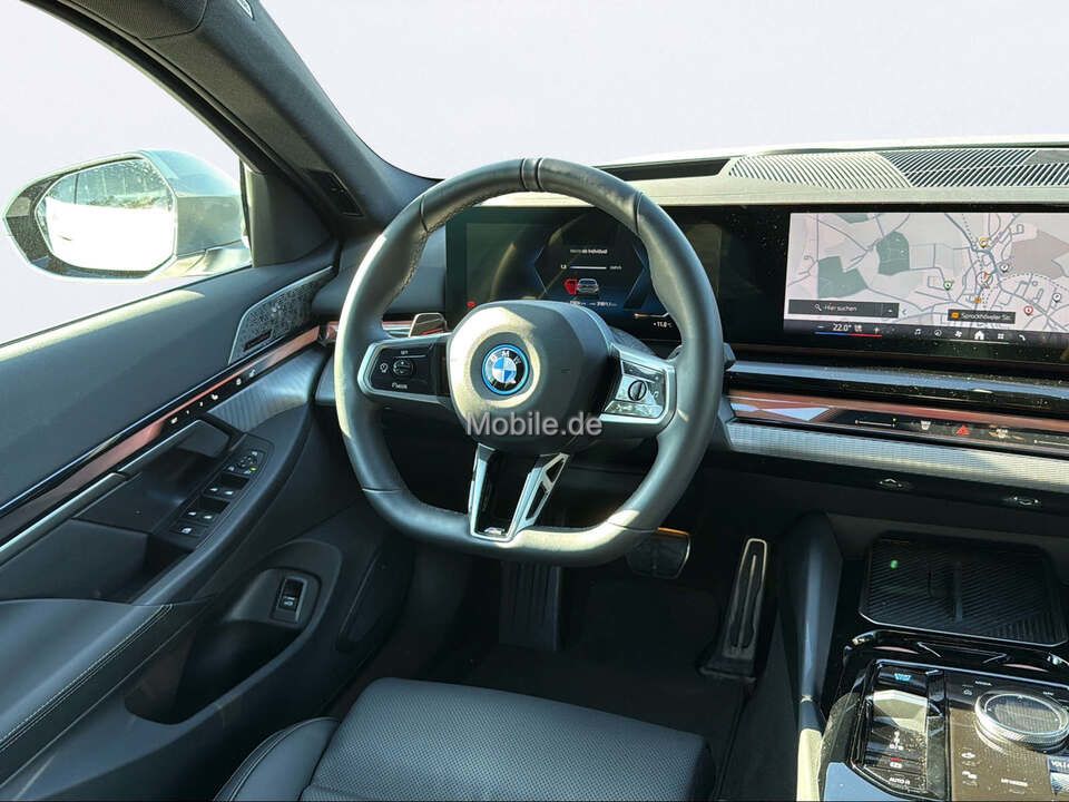 BMW i5 2024