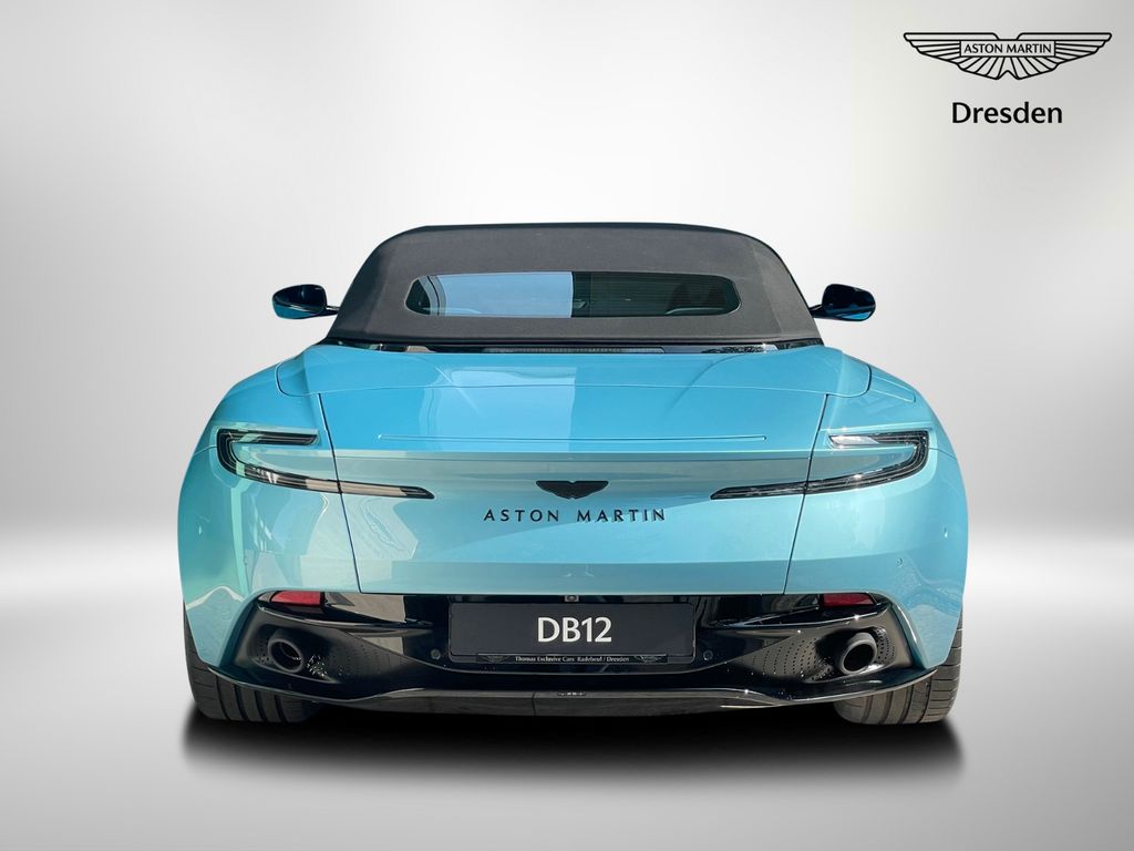 Aston Martin DB12