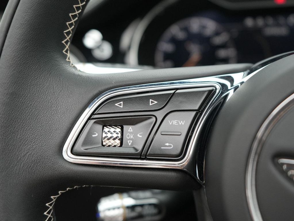 Bentley Continental GTC 2022