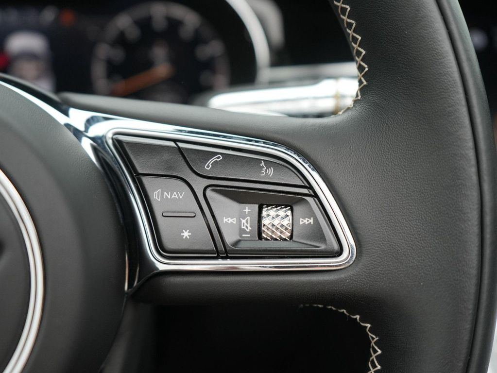 Bentley Continental GTC 2022