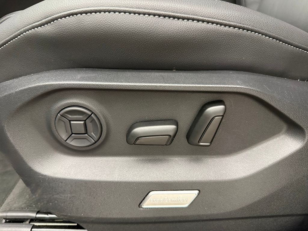 Volkswagen Touareg 2024