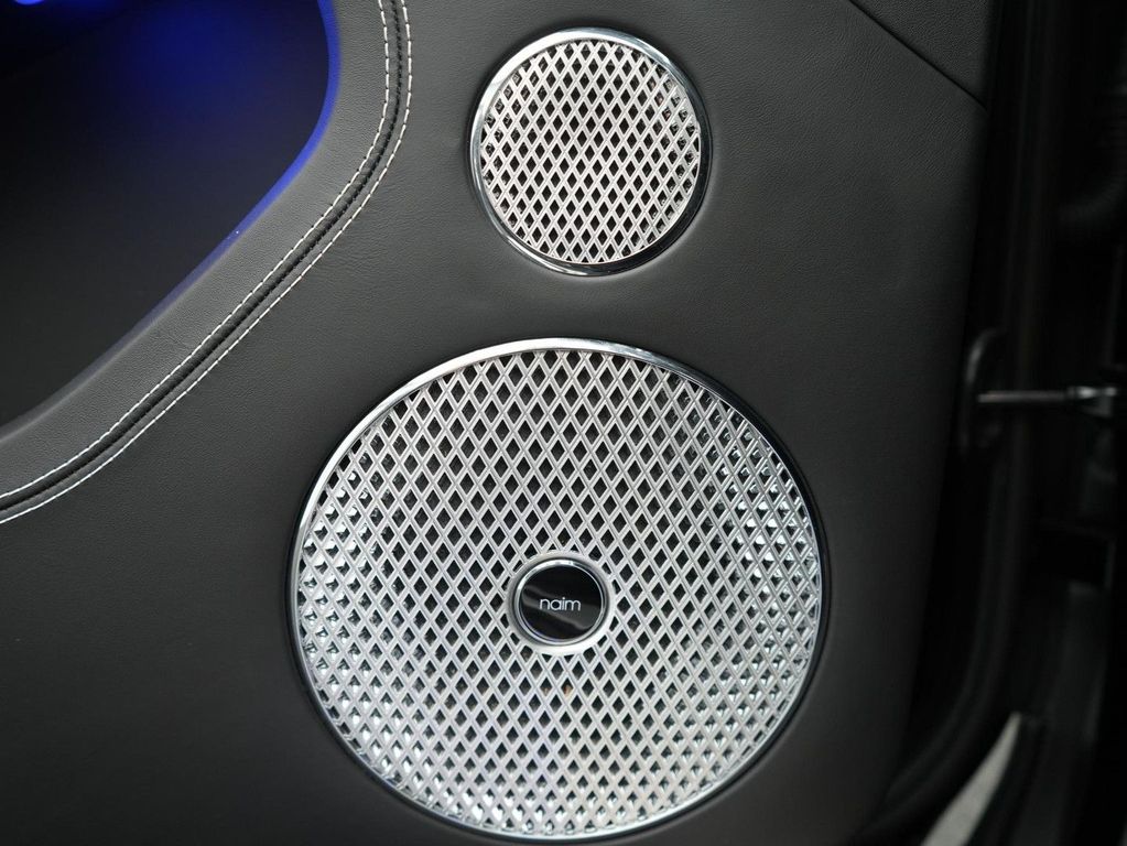 Bentley Continental GTC 2022