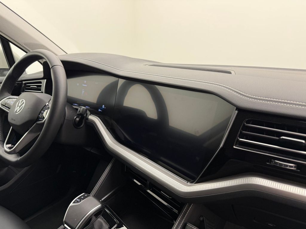 Volkswagen Touareg 2024