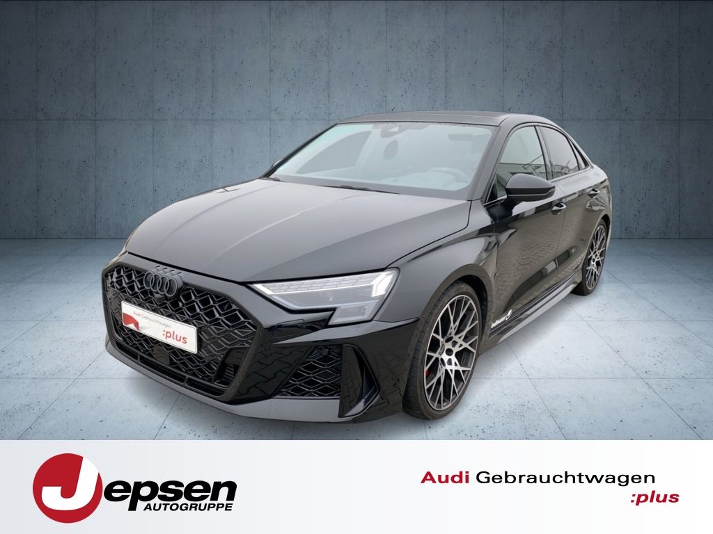 Audi RS3 2025