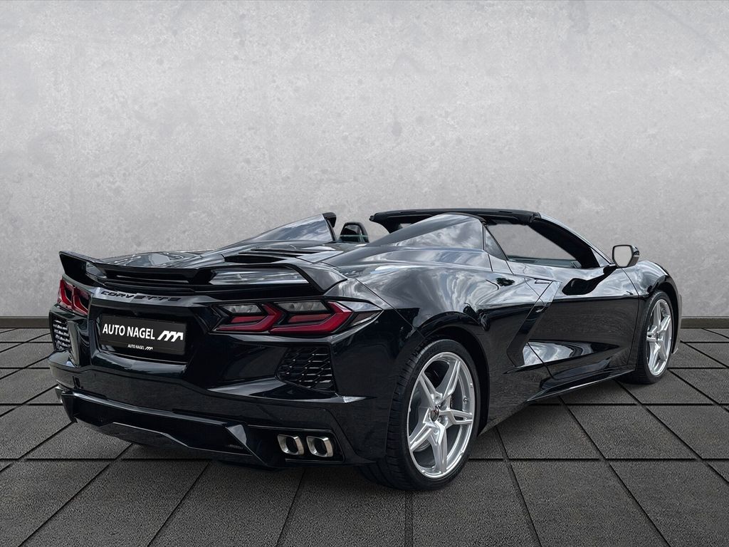 Corvette C8 2025
