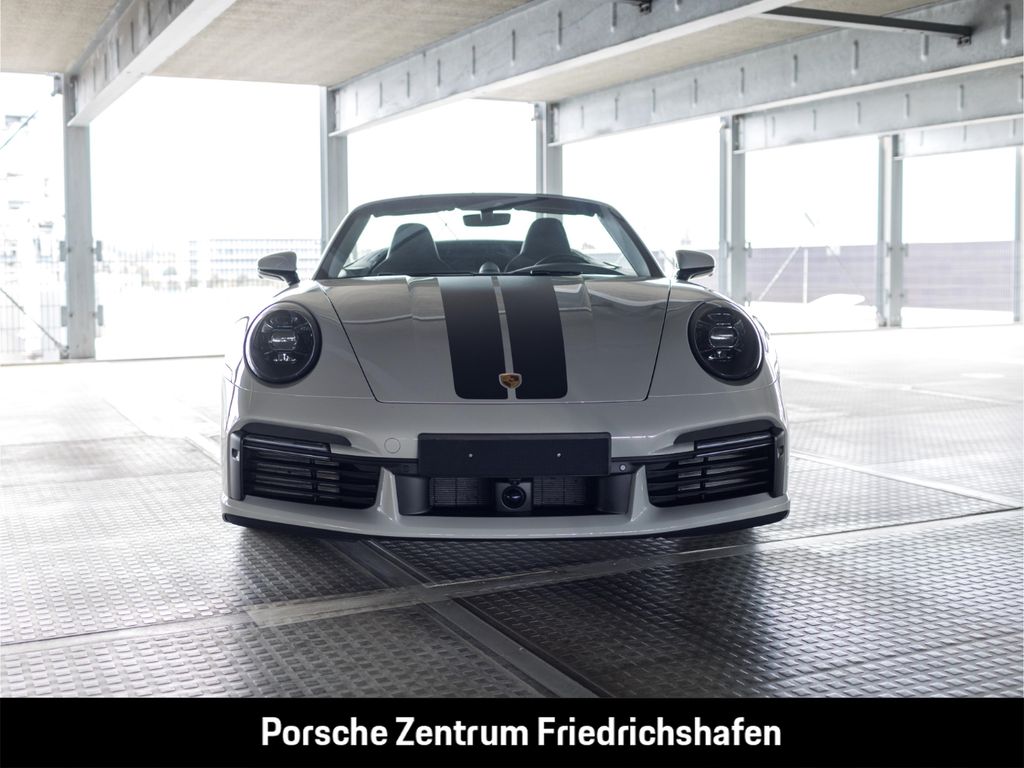 Porsche 992 2025