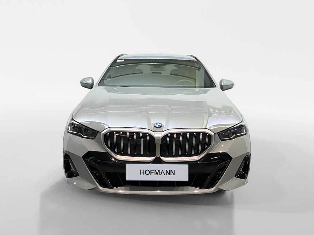 BMW 520 2024