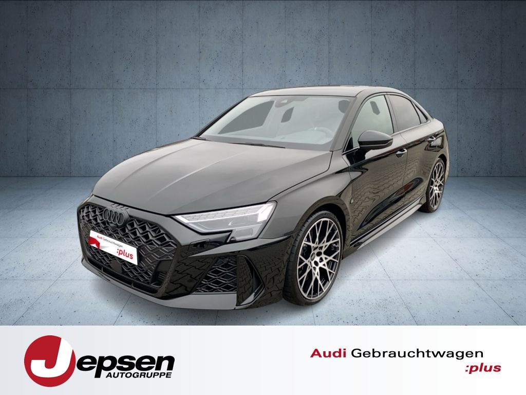 Audi RS3 2025