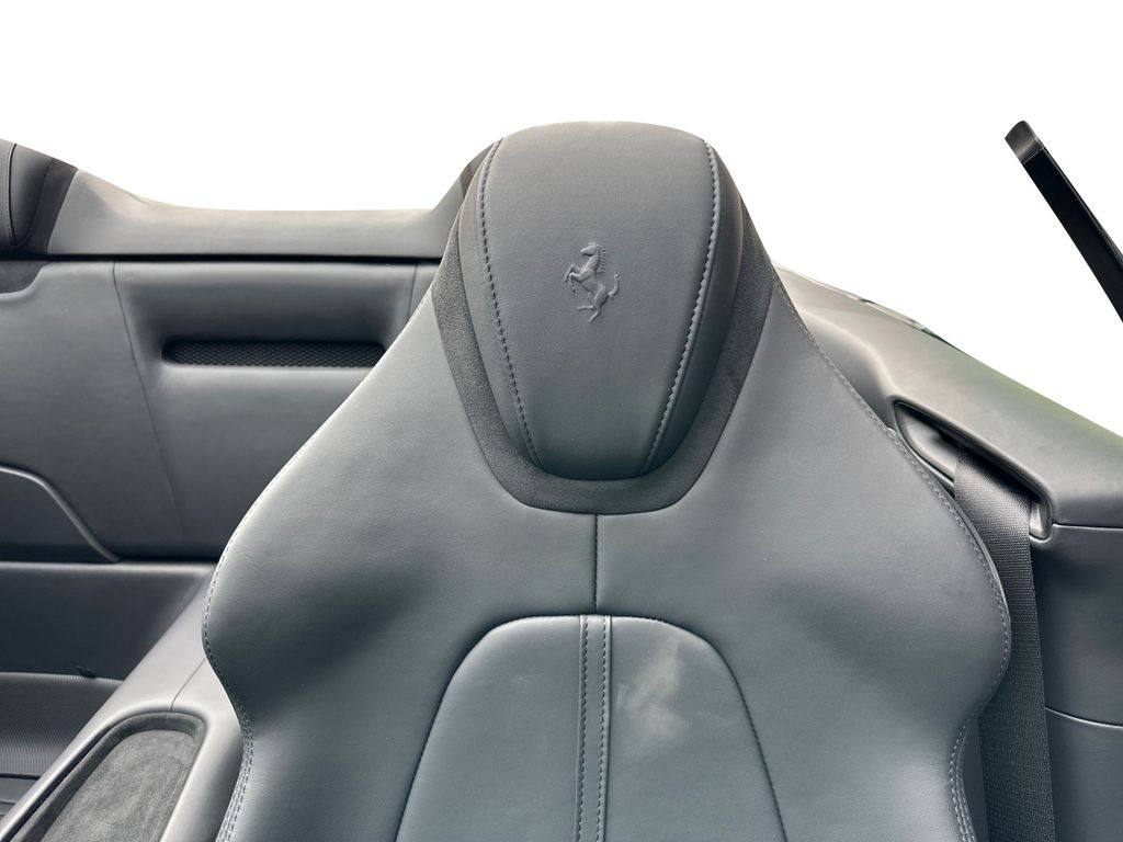 Ferrari Roma 2024
