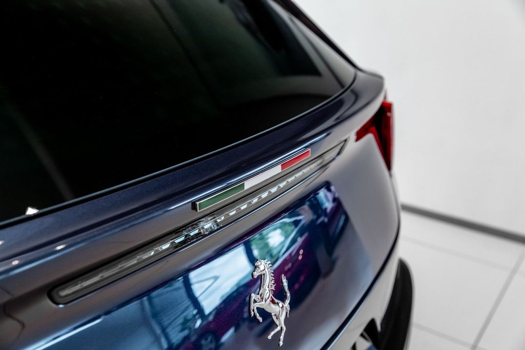 Ferrari GTC4Lusso 2021