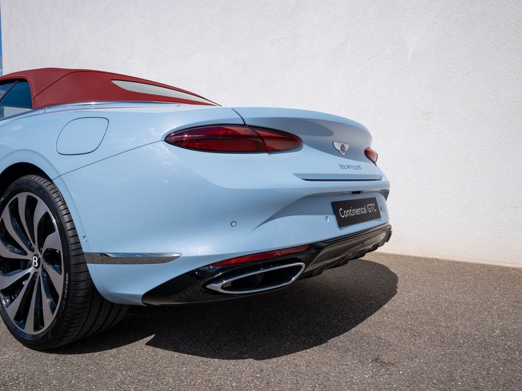 Bentley Continental GTC