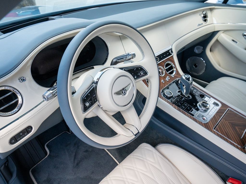 Bentley Continental GTC