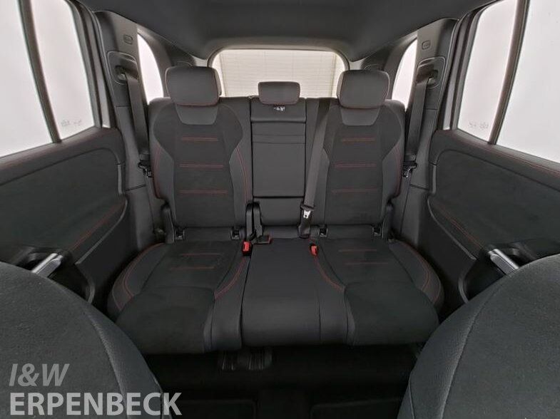 Mercedes-Benz EQB 2024