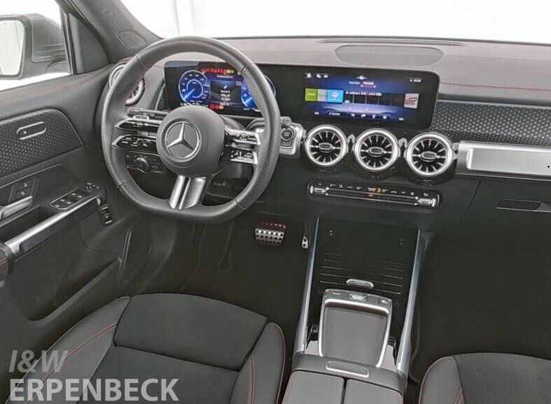 Mercedes-Benz EQB 2024