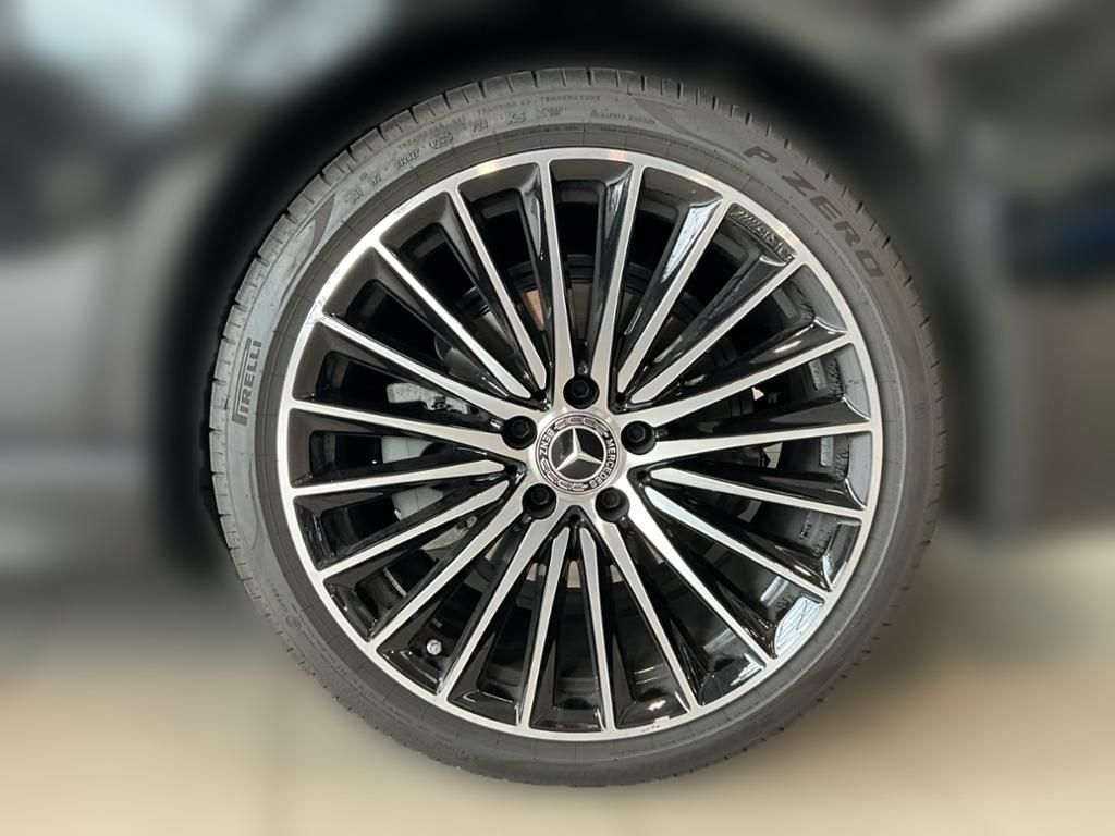 Mercedes-Benz C 300 2025