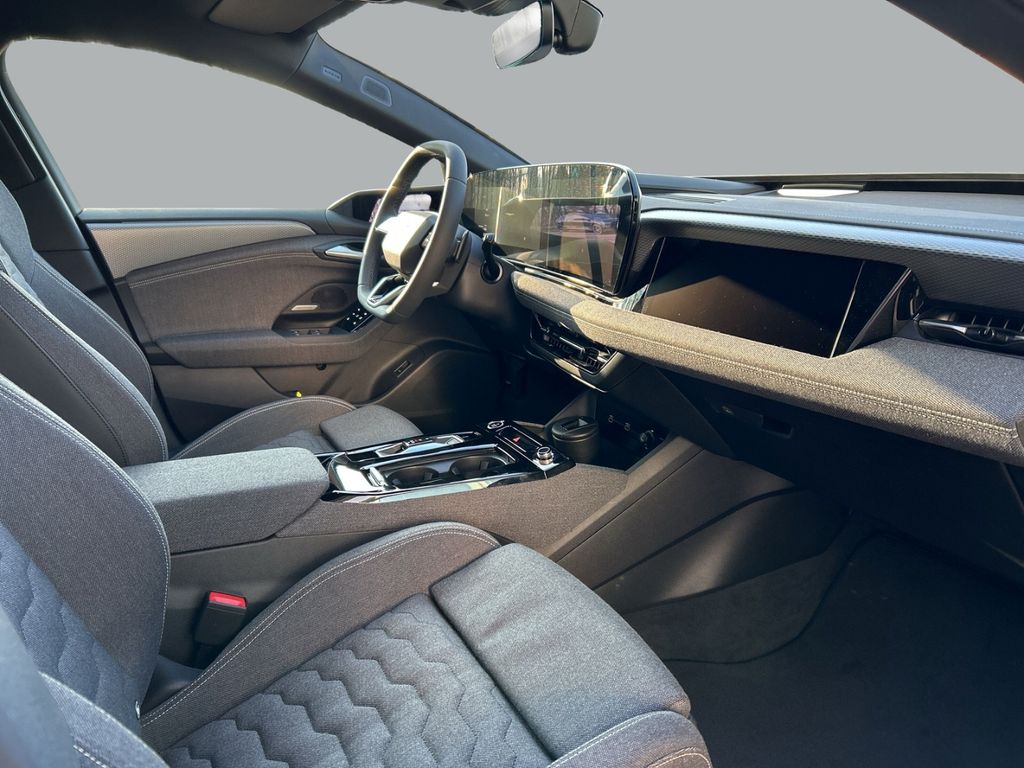 Audi A6 e-tron 2025
