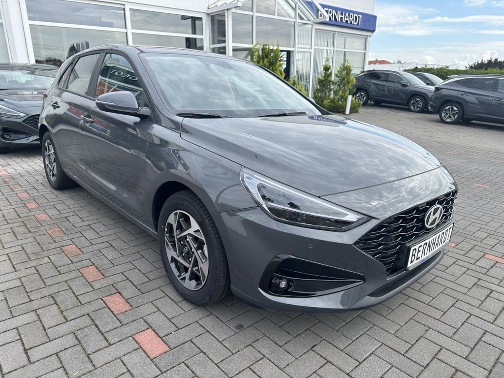 Hyundai i30 2025
