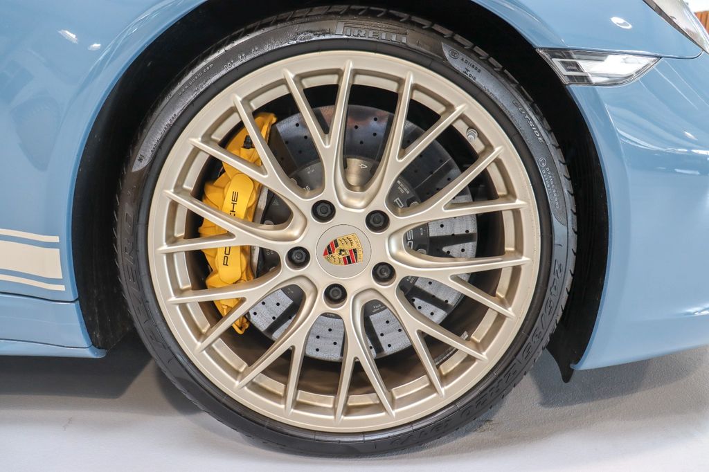 Porsche 911 2017