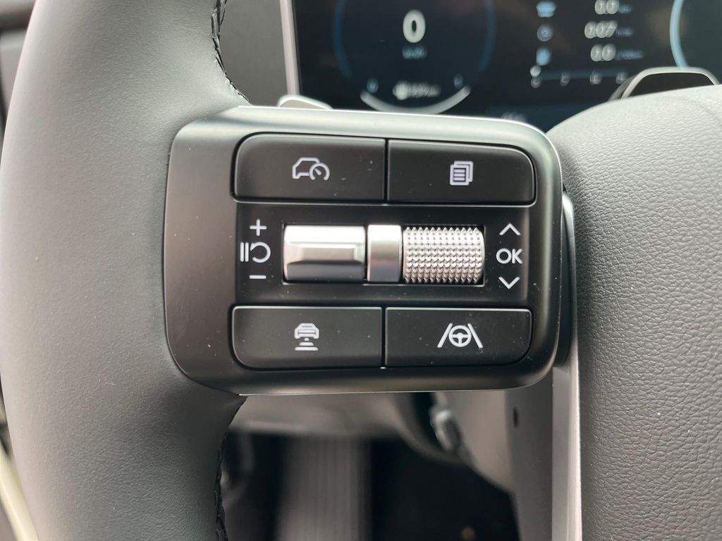 Hyundai SANTA FE 2025