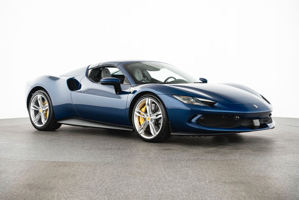 Ferrari 296 GTS 2025