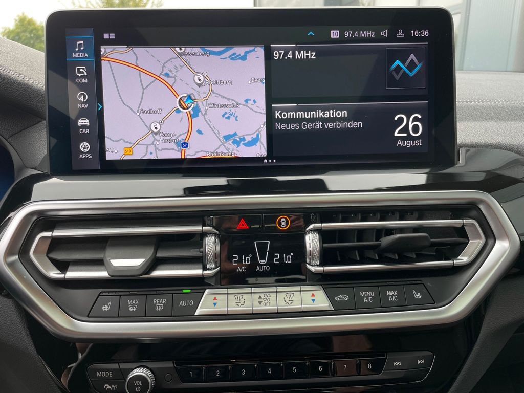 BMW iX3 2023