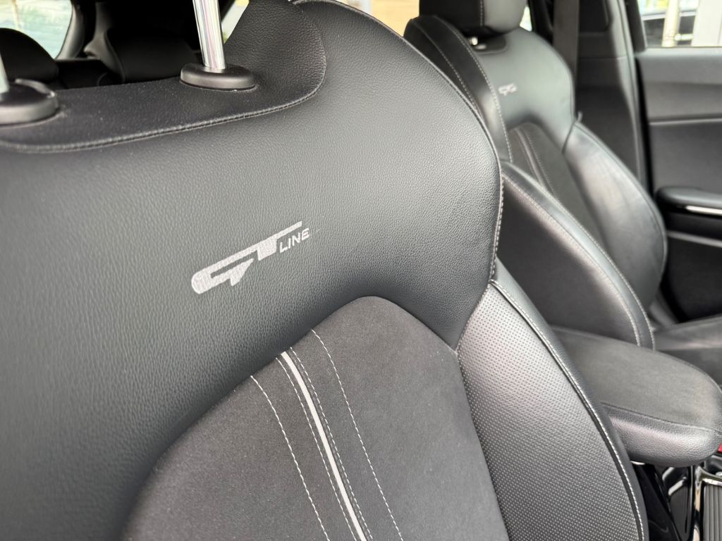 Kia cee'd / Ceed 2022