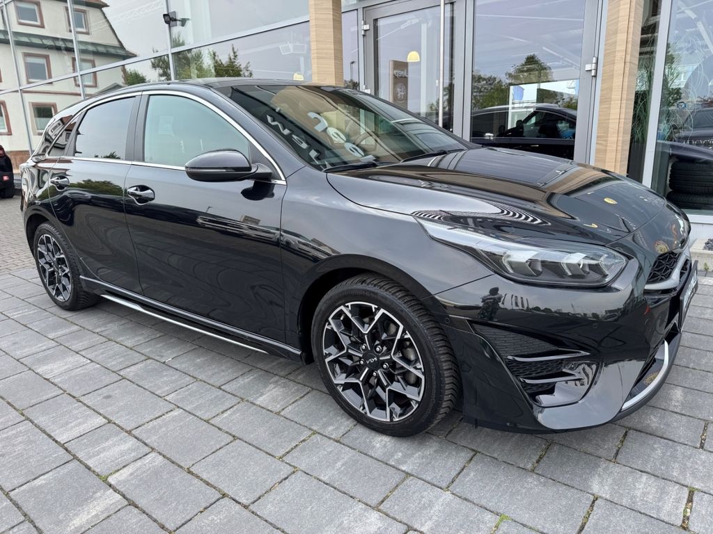 Kia cee'd / Ceed 2022