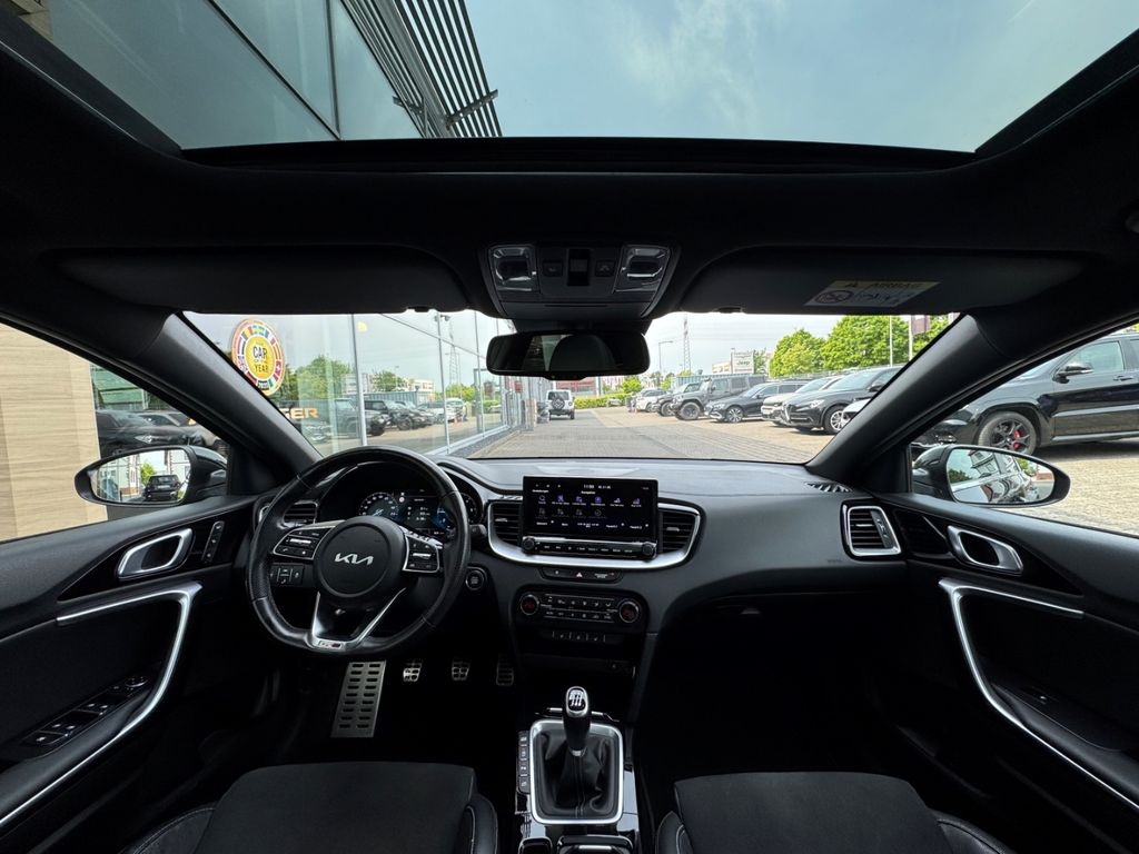 Kia cee'd / Ceed 2022