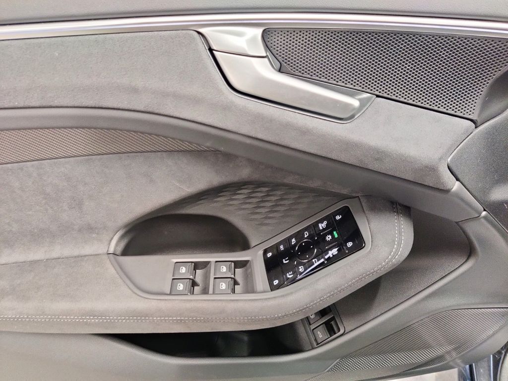 Audi A6 2025