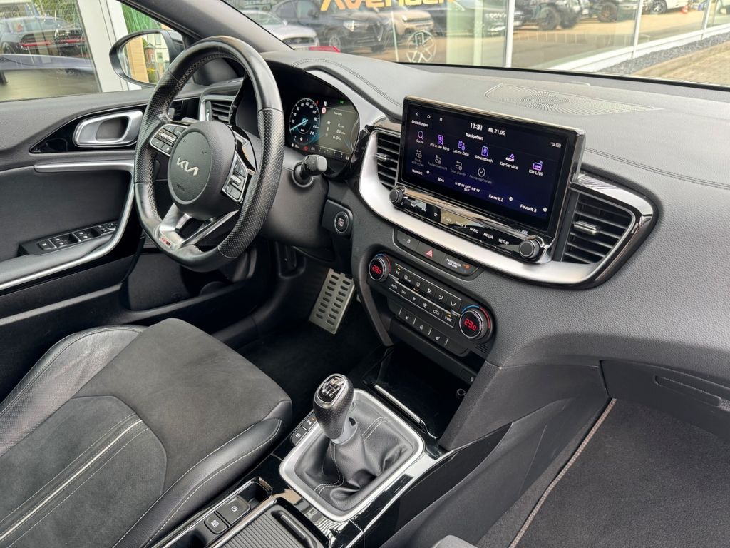 Kia cee'd / Ceed 2022