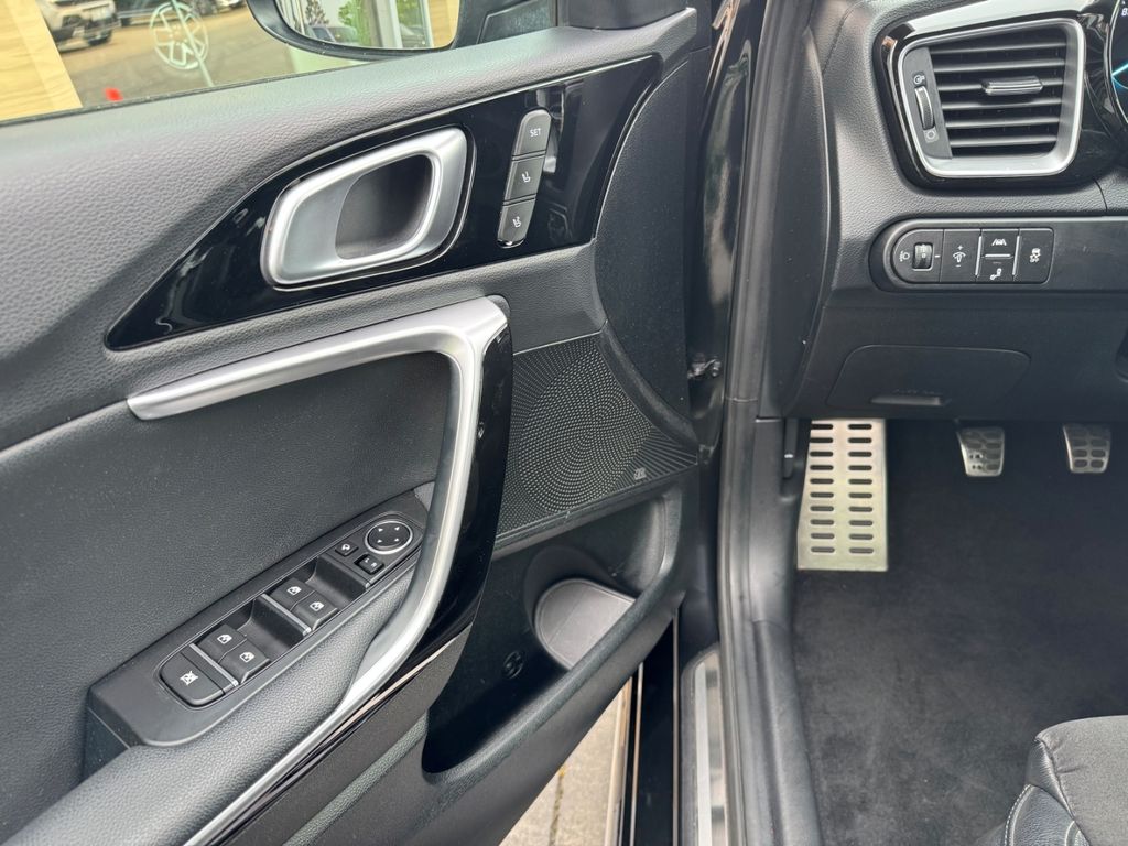 Kia cee'd / Ceed 2022