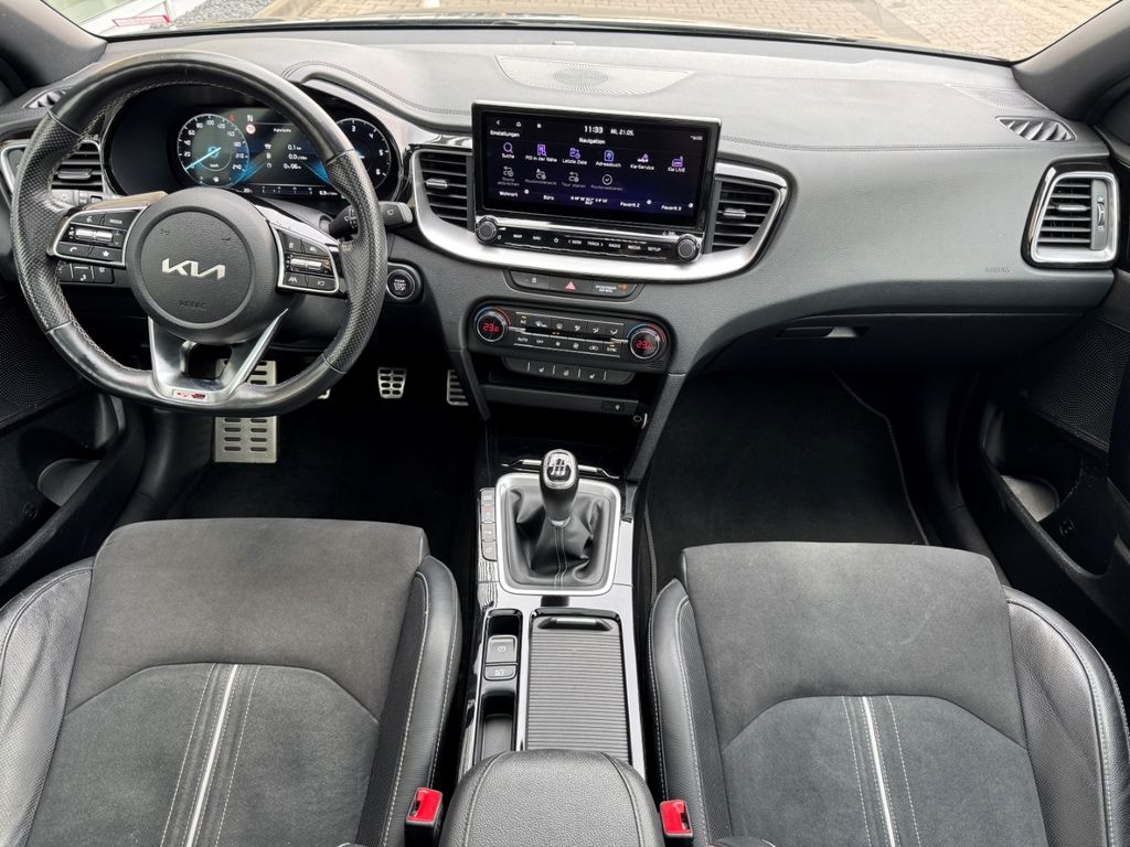 Kia cee'd / Ceed 2022