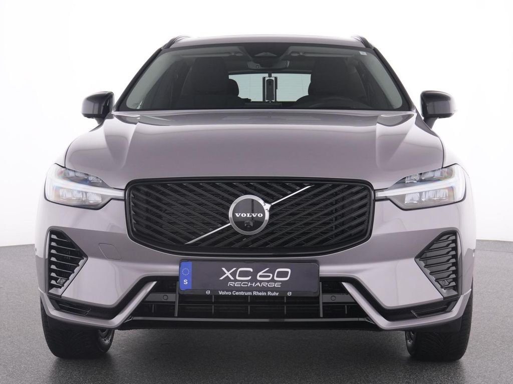 Volvo XC60 2025