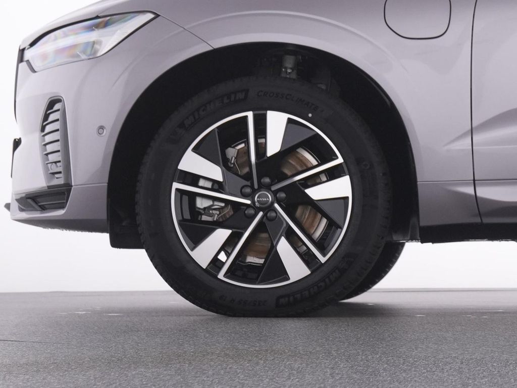 Volvo XC60 2025