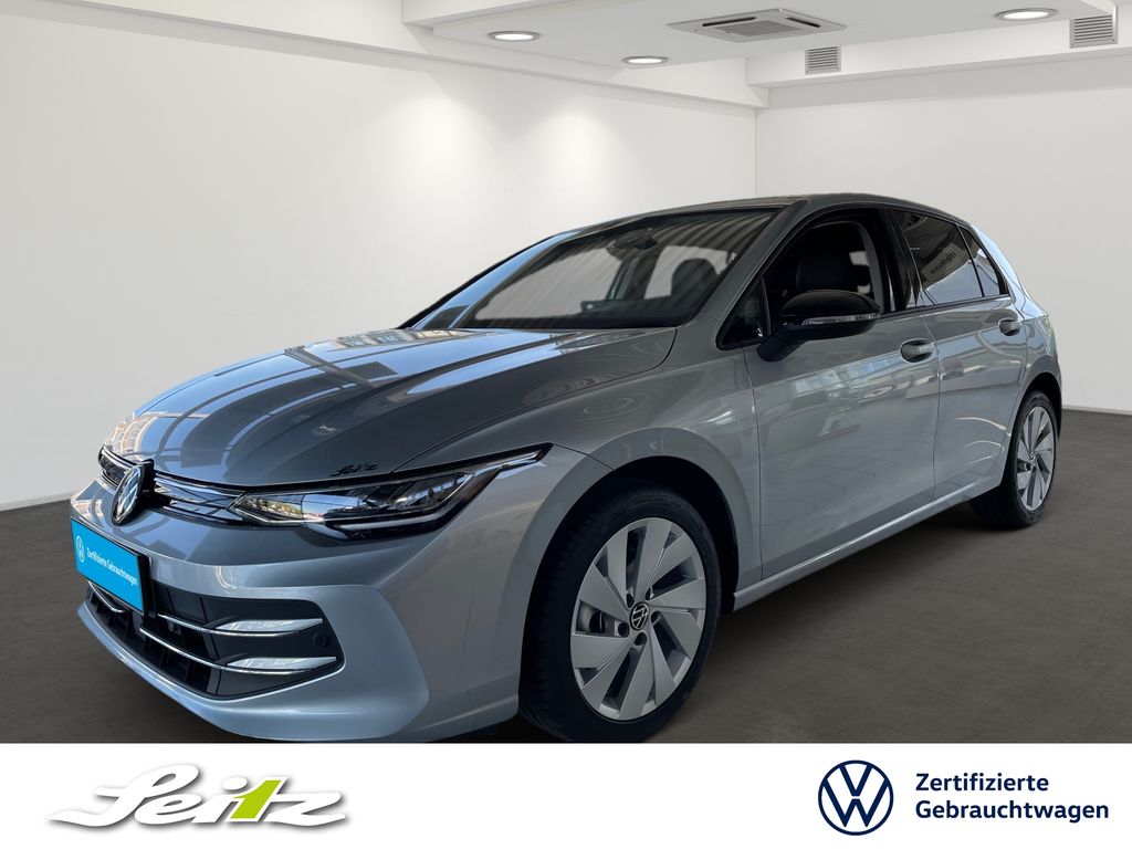 Volkswagen Golf 2025