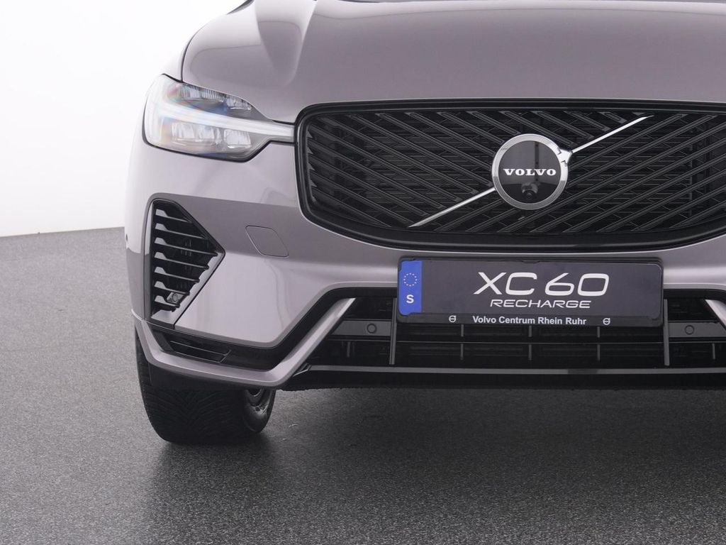 Volvo XC60 2025