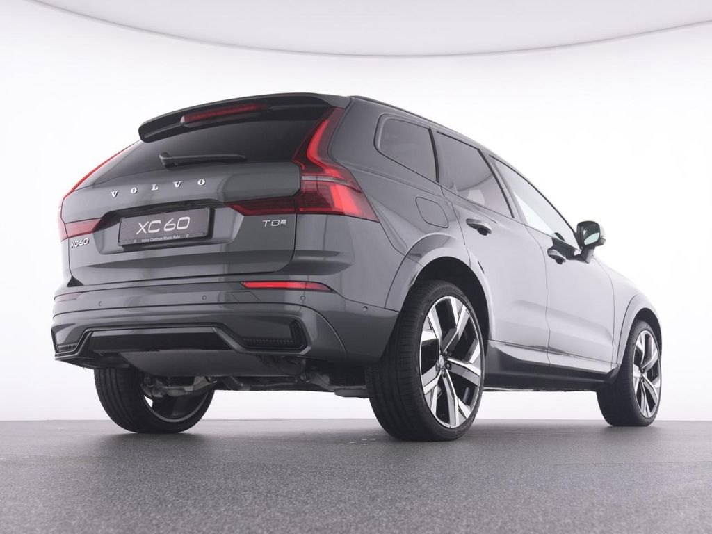 Volvo XC60 2025
