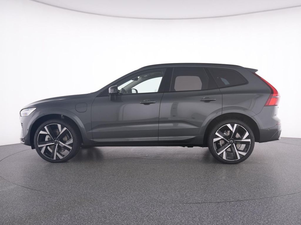 Volvo XC60 2025