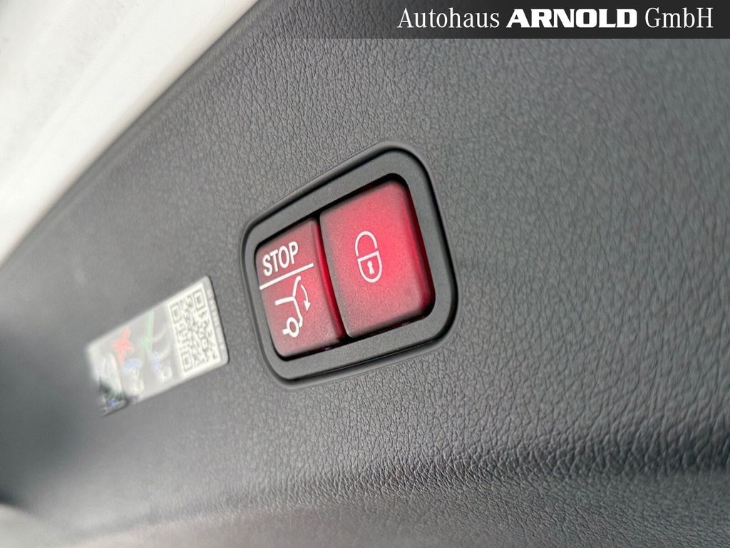 Mercedes-Benz GLC 300 2023