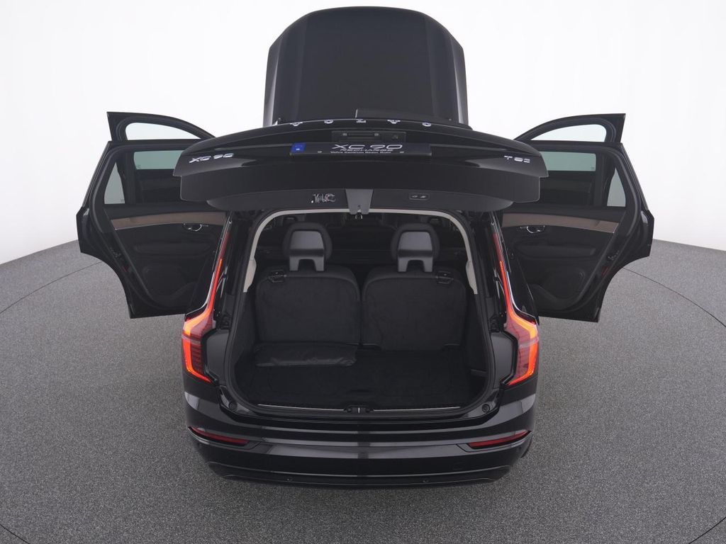 Volvo XC90 2025