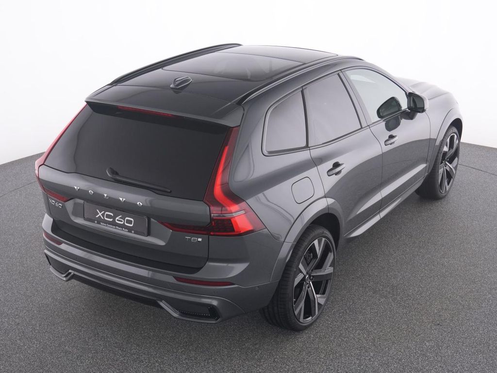 Volvo XC60 2025