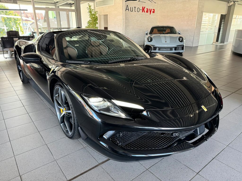 Ferrari 296 GTS 2024