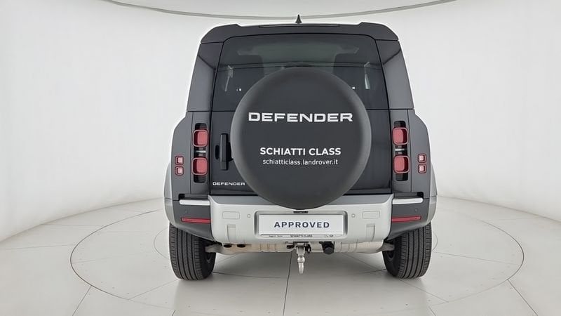 Land Rover Defender 2025