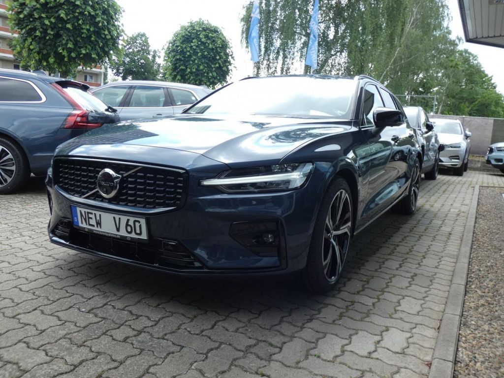 Volvo V60 2025