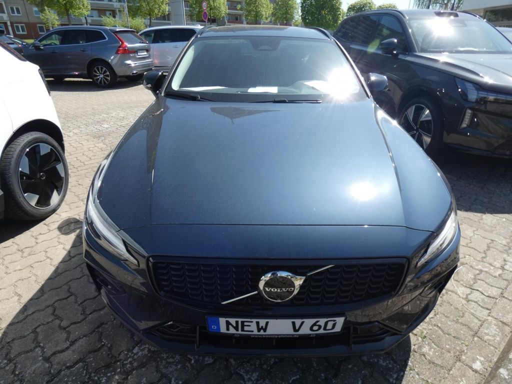 Volvo V60 2025