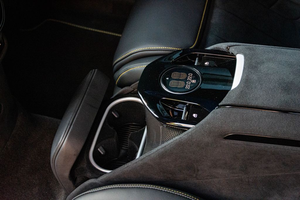 Ferrari Purosangue 2025