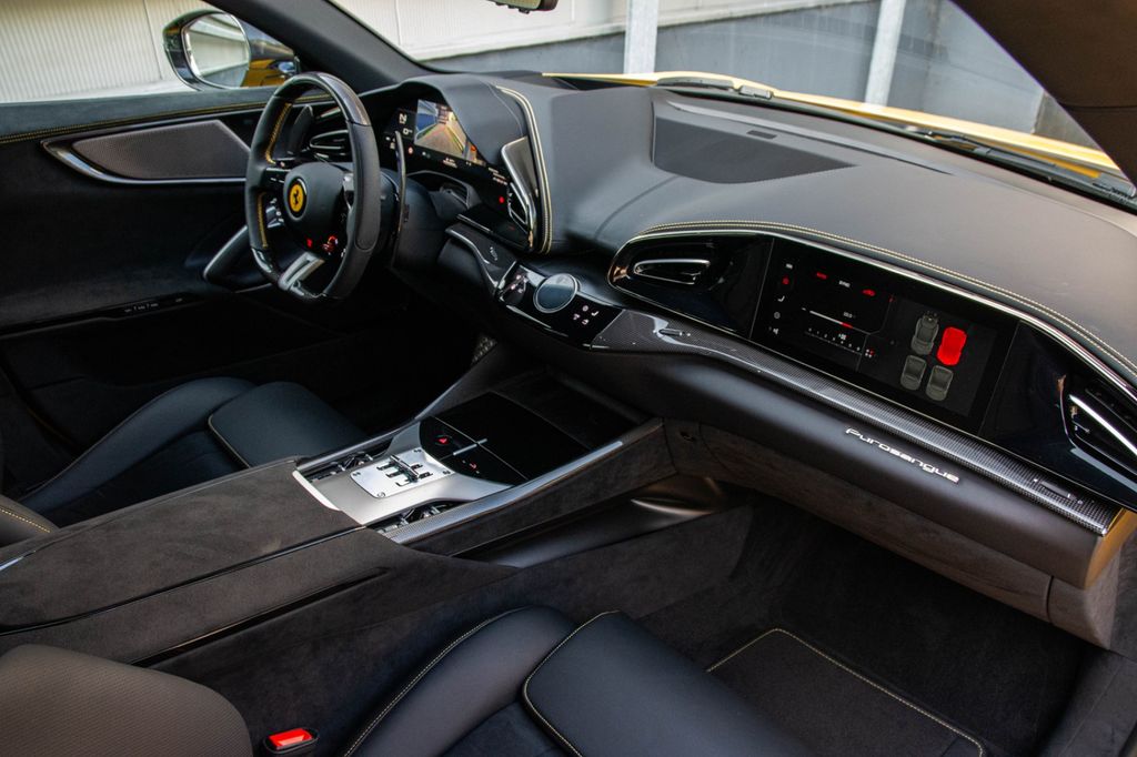 Ferrari Purosangue 2025