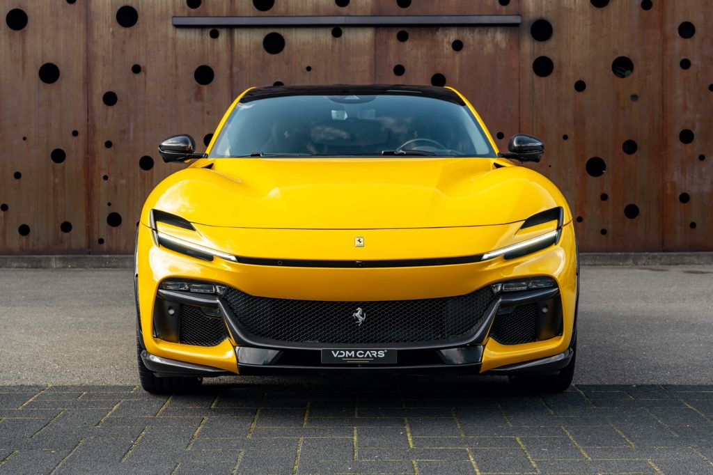 Ferrari Purosangue 2025