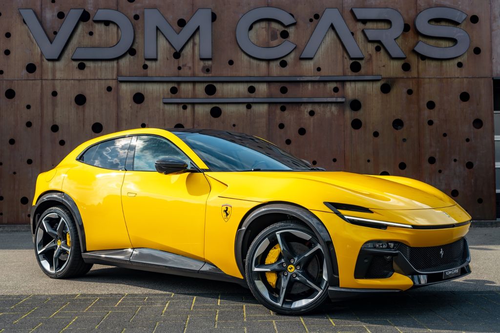 Ferrari Purosangue 2025