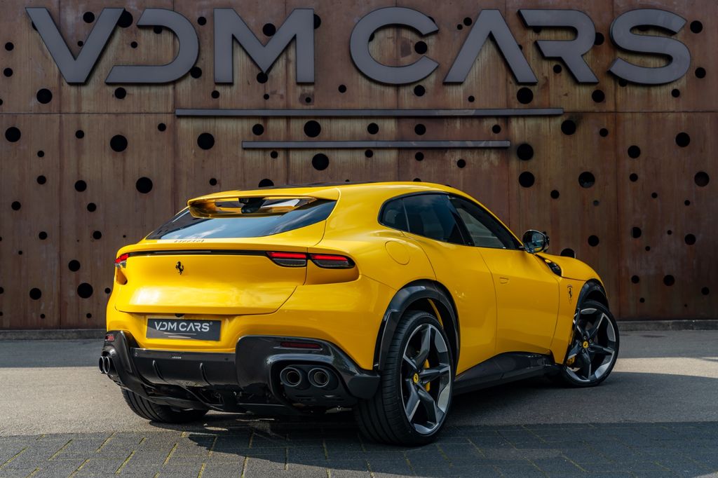 Ferrari Purosangue 2025